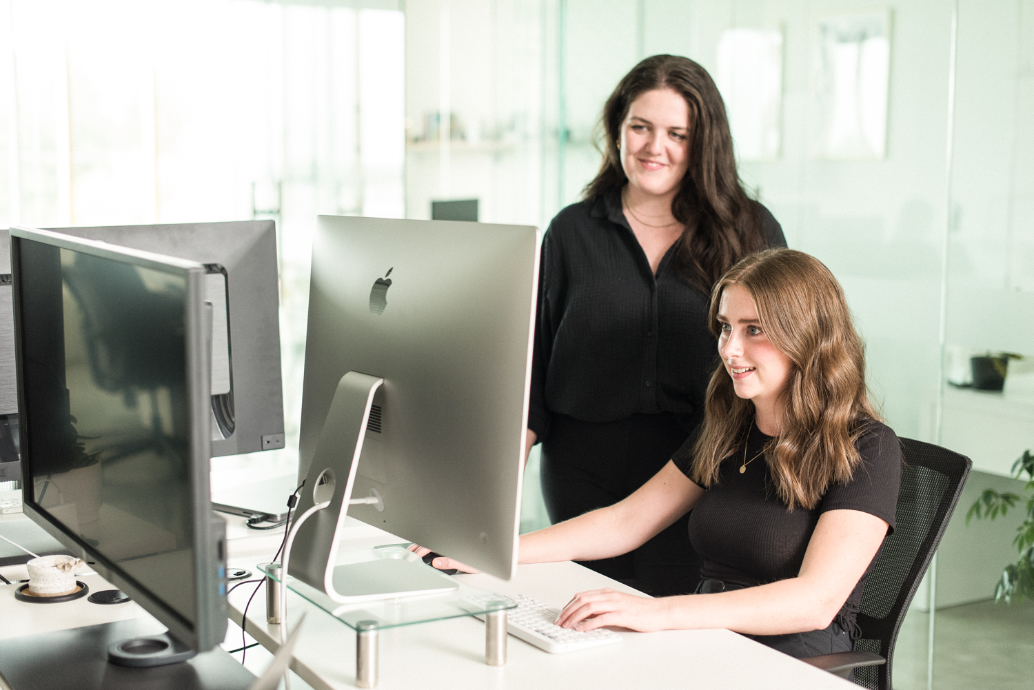 How Graphic Design Services in Vancouver Can Boost Your Brand